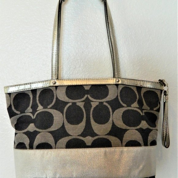 Coach Denim and Silver Zip Tote with Wallet - Picture 4 of 15